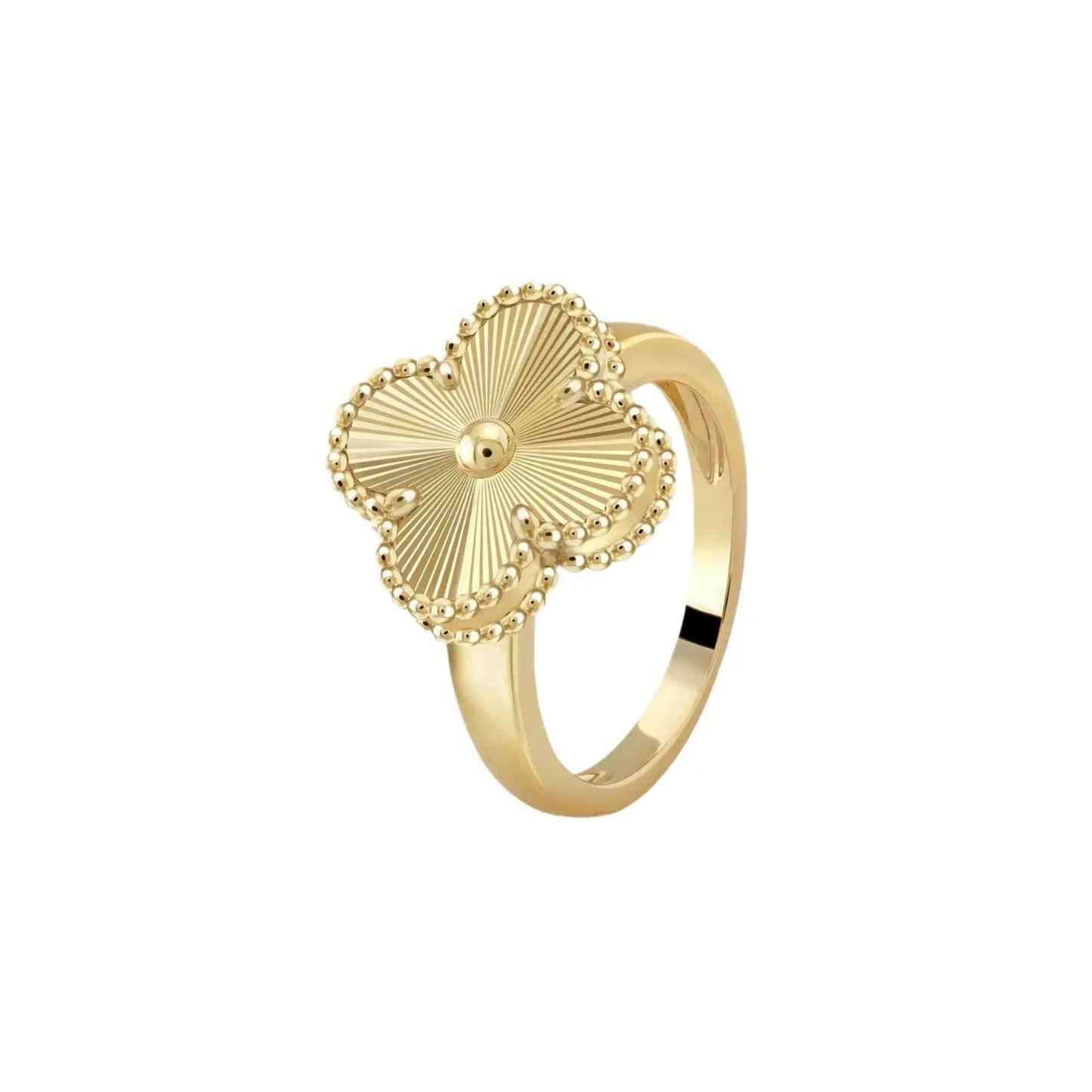✨Golden Clovie Ring ✨