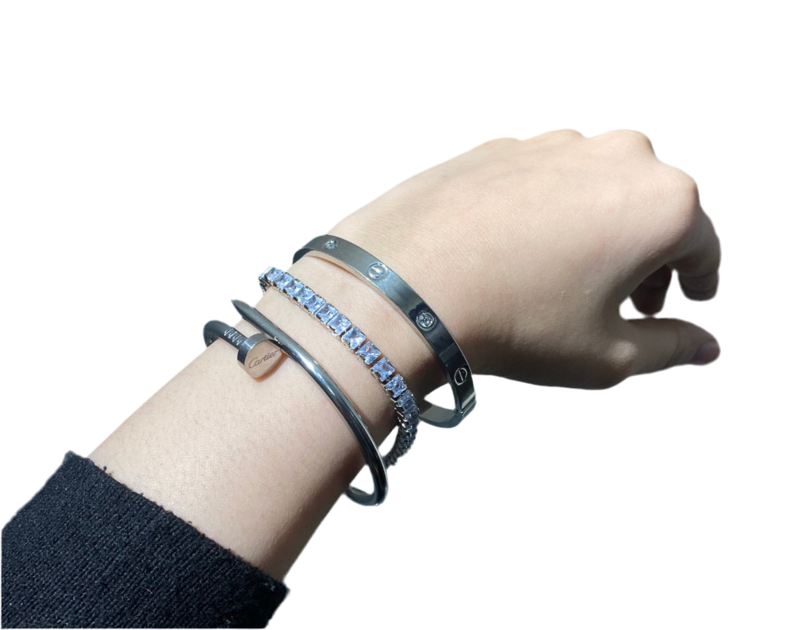 ✨Silver tennis Carte stack Set✨