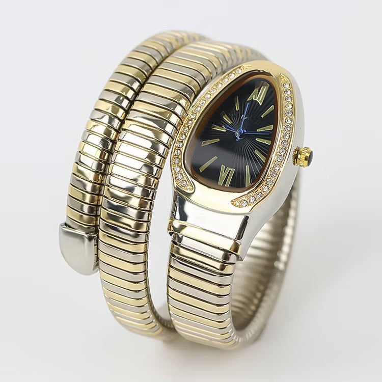 ✨Exclusive Crystal studded black dial serpenti snake Silverxgold Bvlg watch✨