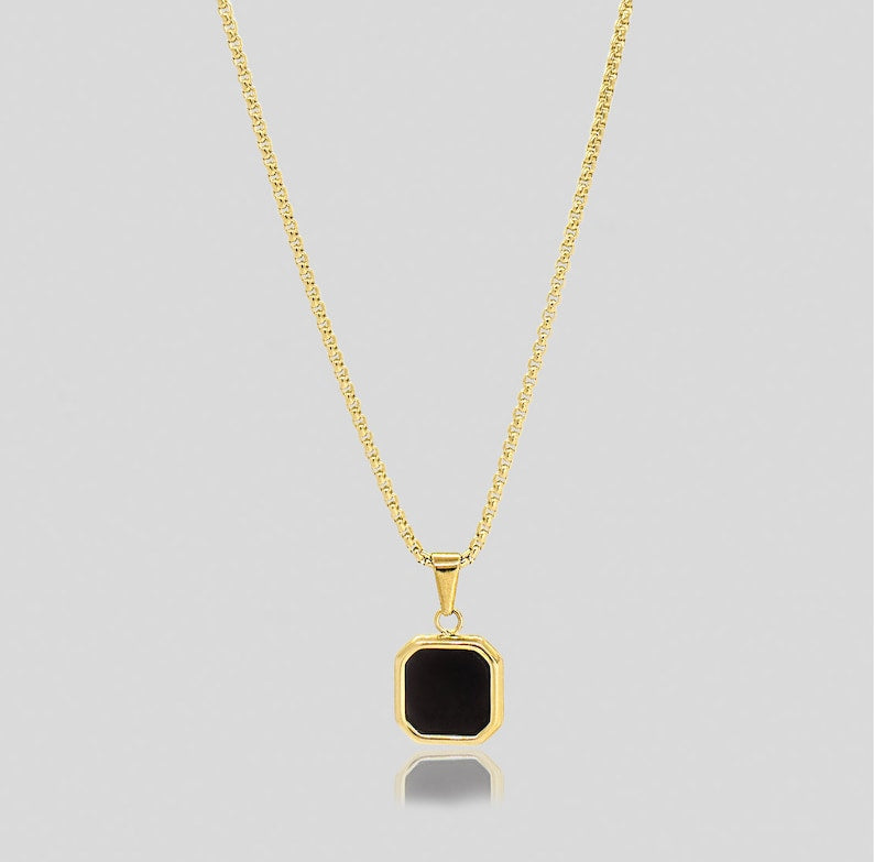 Massionite onyx gold chain pendant