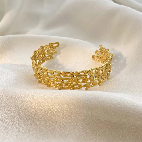 ✨ Exclusive Stainless steel Gold Chunky Adjustable link Cuff ✨
