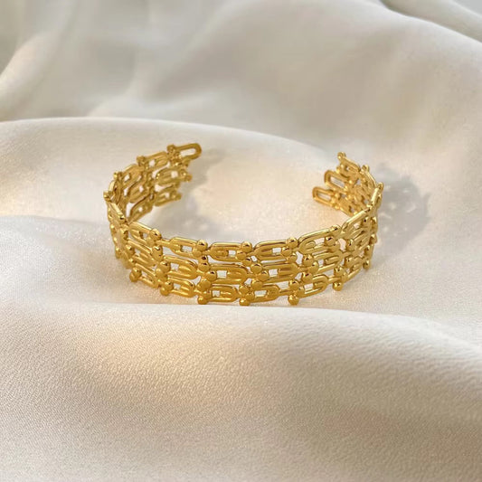 ✨ Exclusive Stainless steel Gold Chunky Adjustable link Cuff ✨