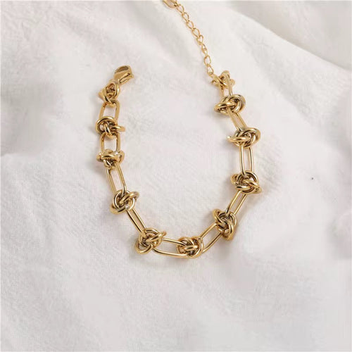 ✨Stainless steel Gold Knotted Link Chain Bracelet ✨