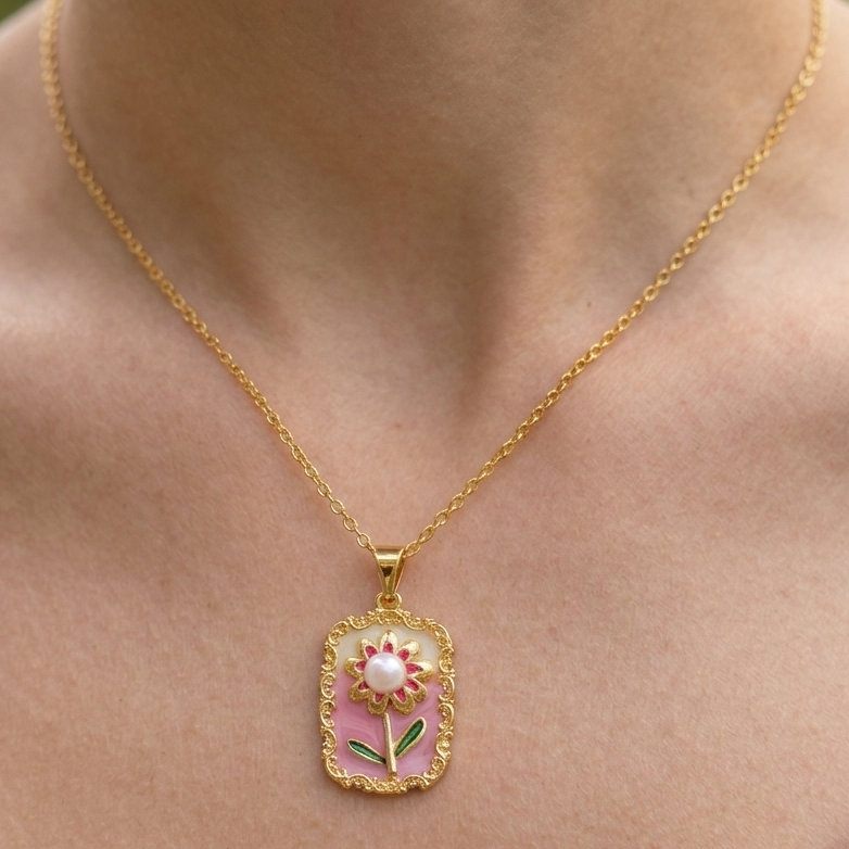 Pearl-Necklace