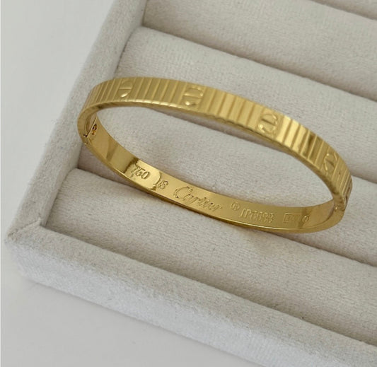 Braided Carte stamped bracelet 18k